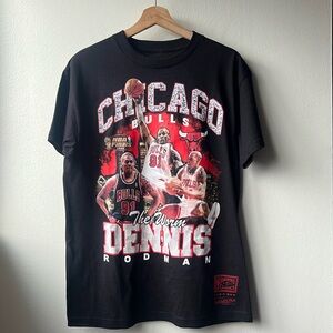 Men's Chicago Bulls Dennis Rodman Mitchell & Ness Black Hardwood Classic Tee